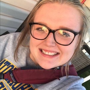 Meet your Posher, Laney